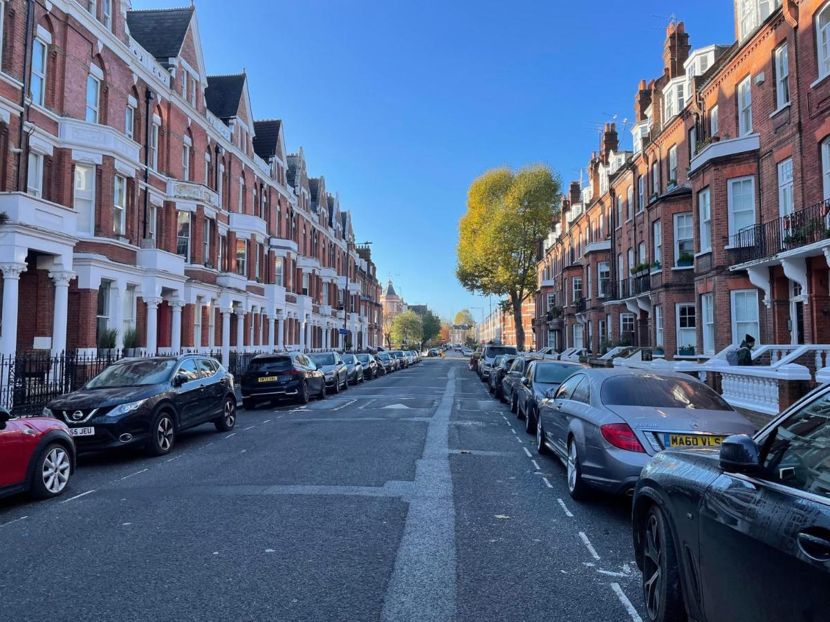 1 Bedroom In The Heart Of West Londra